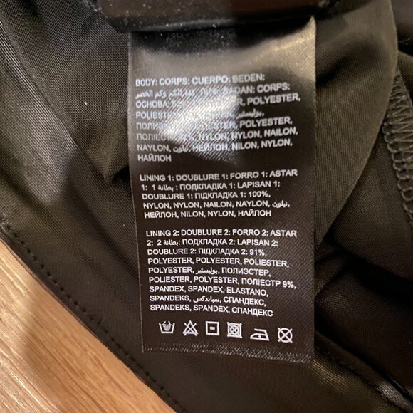 Bebe Floral Skirt Undershorts and Back Zip Closure Size 10 - Picture 10 of 10